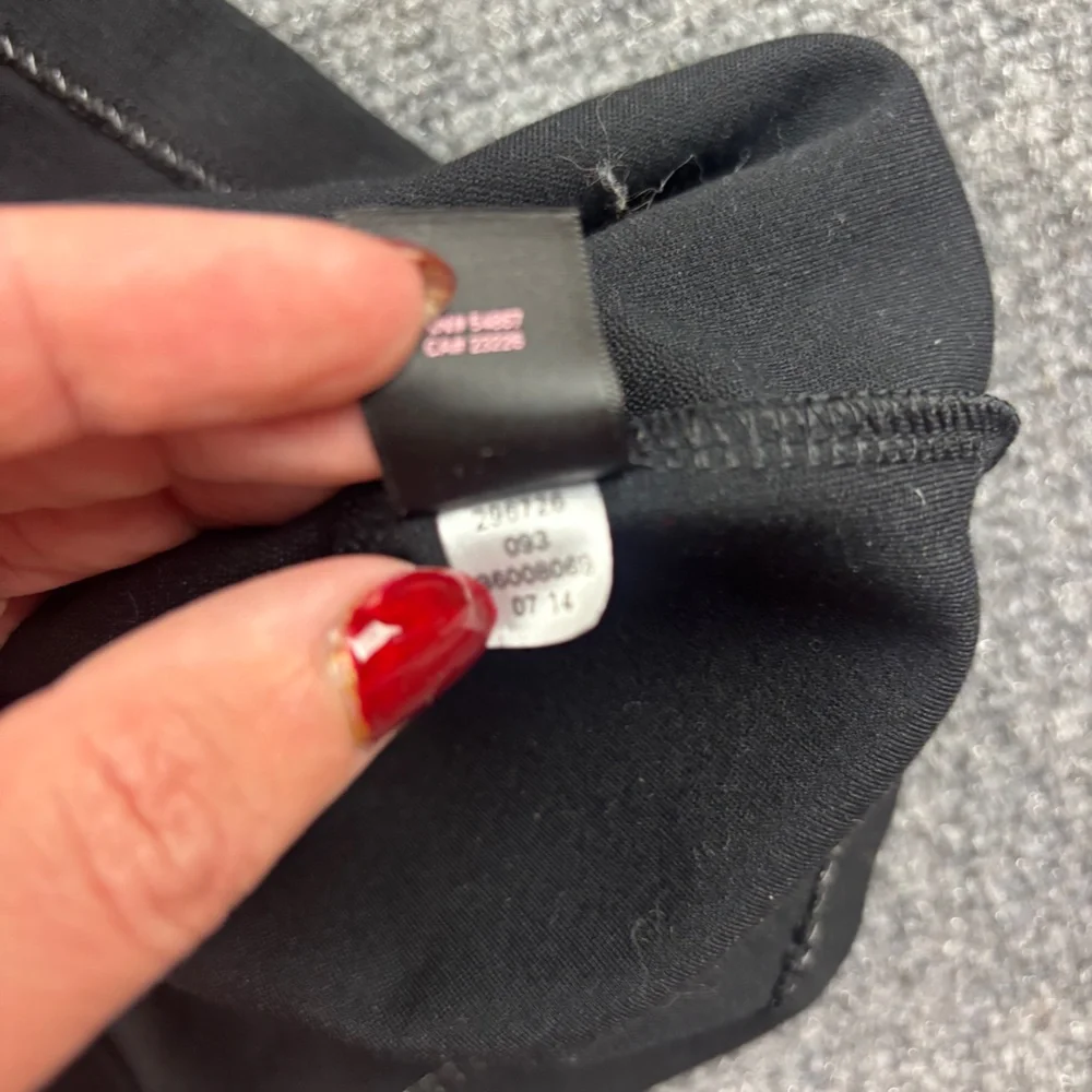 VICTORIA’S SECRET Women’s Little Black Dress size: 6 - Picture 8 of 8